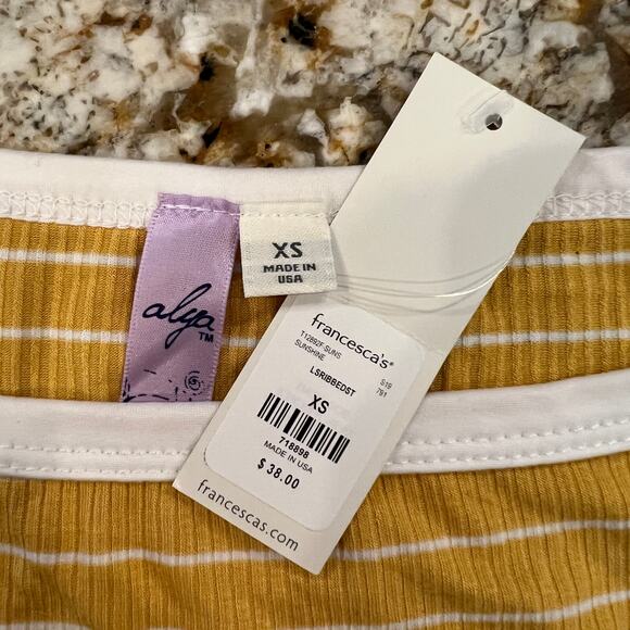 NWT Francesca's Gold and Cream Striped Ribbed Long Sleeve Shirt - SIZE XS - Picture 6 of 7